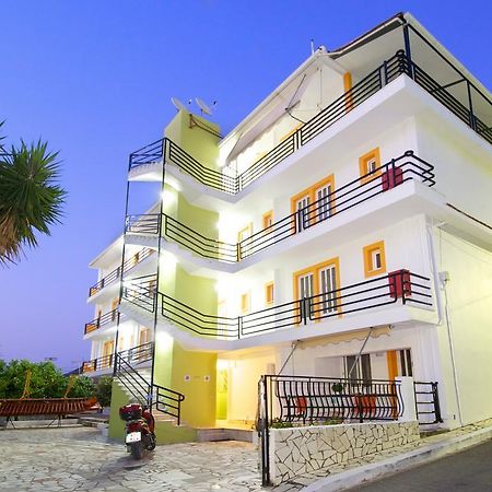 סאמי Remezzo Apartments חדר תמונה