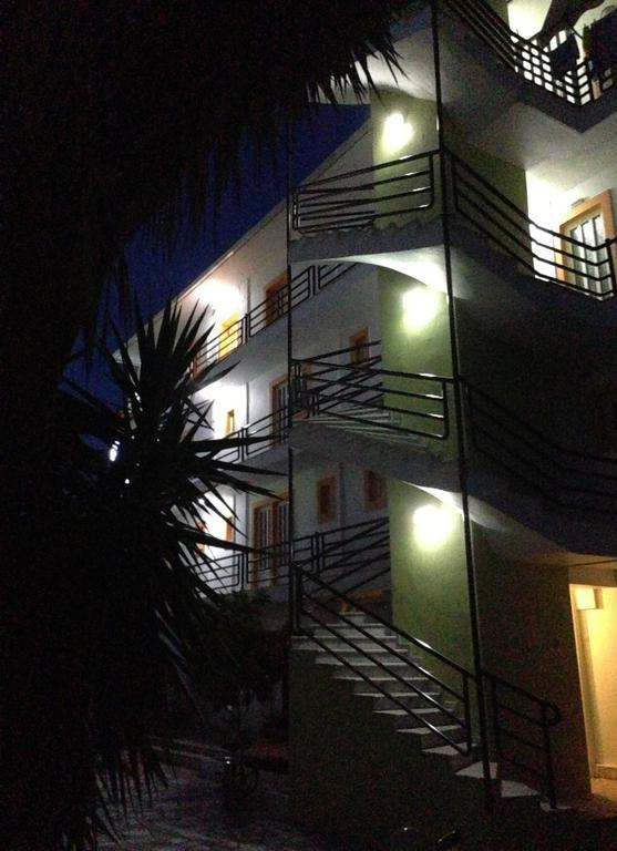 סאמי Remezzo Apartments חדר תמונה