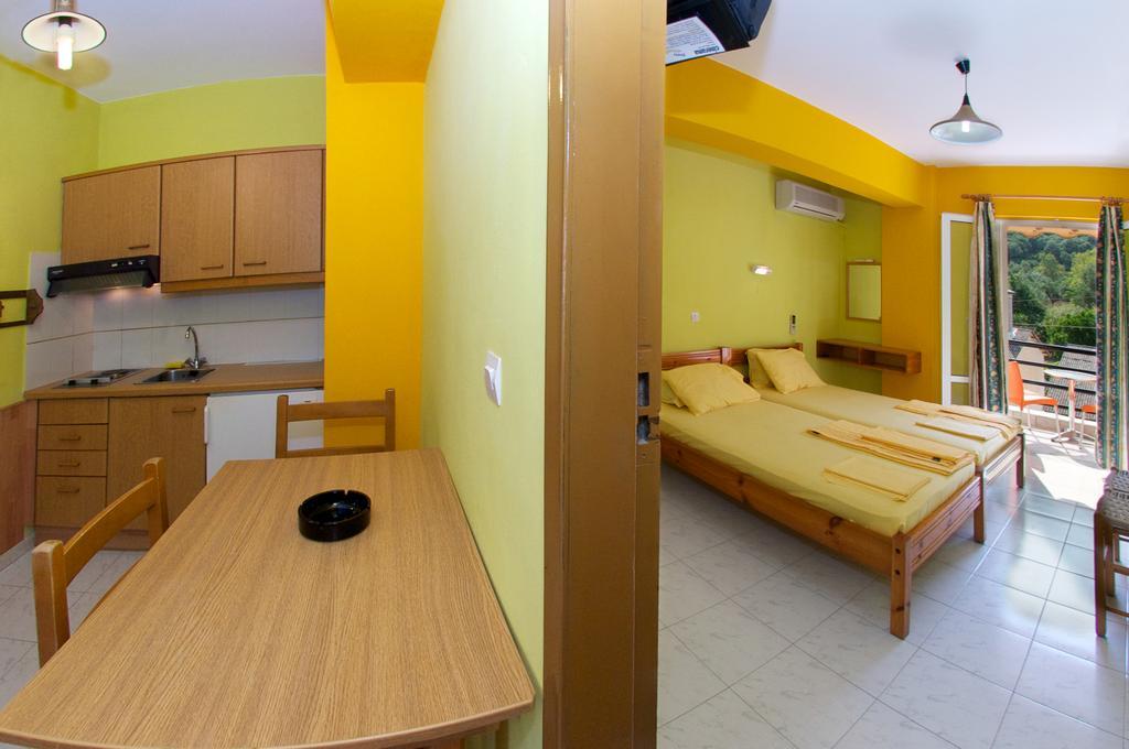 סאמי Remezzo Apartments חדר תמונה